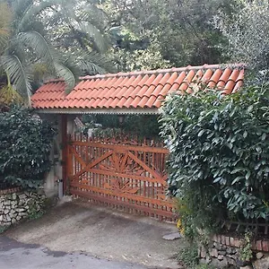  Bed & Breakfast Lujocanda